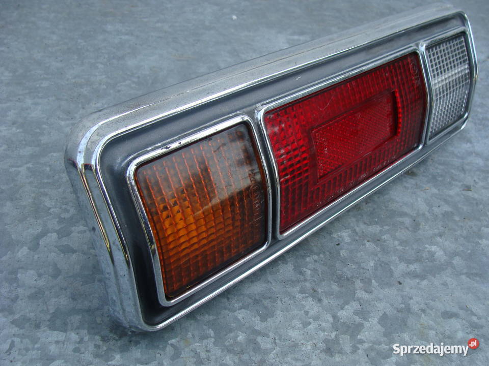 Datsun 1200 lampa tylna lewa IKI4005L AISTR69 lampy tylne sprzedam