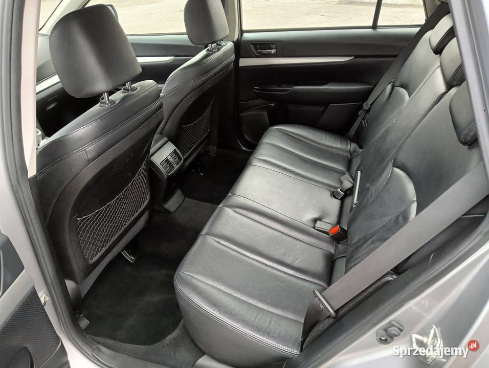 Subaru Outback 25i odtwarzacz DVD Hrubieszów
