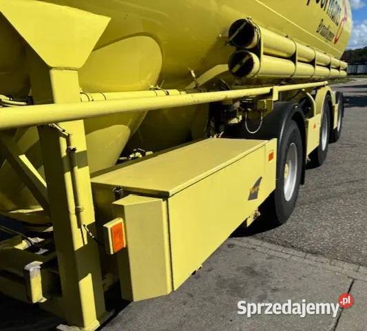 Naczepa do paszy mazowieckie sprzedam