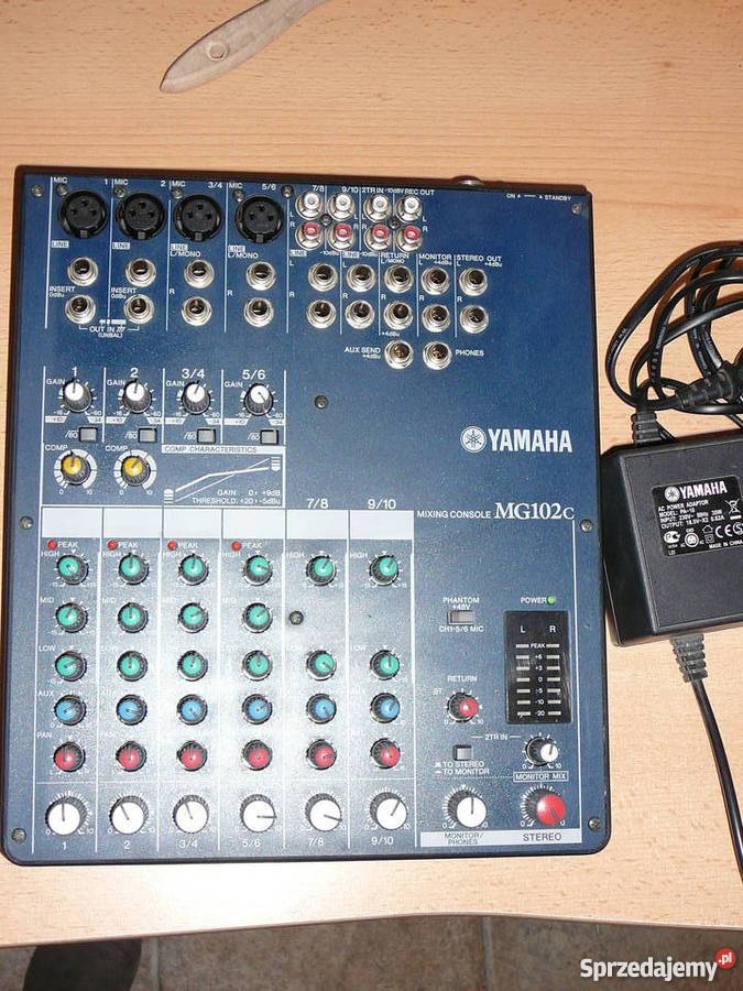 mikser Yamaha MG102c