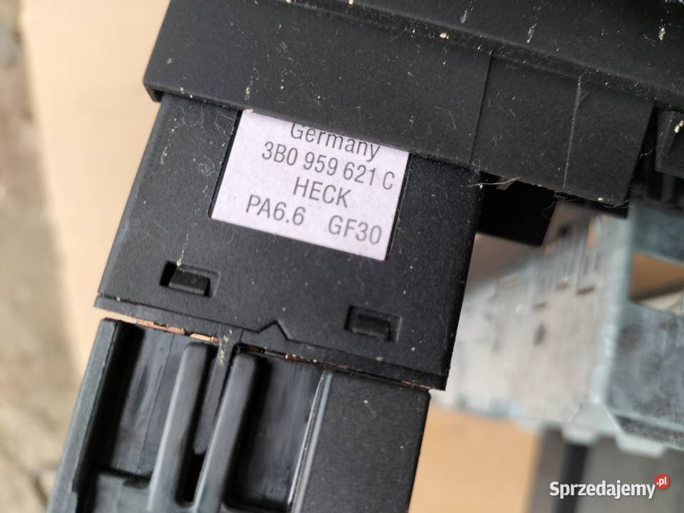 VW PASSAT B5 ŚRODKOWY PANEL RAMKA RADIA Kamień-Kolonia