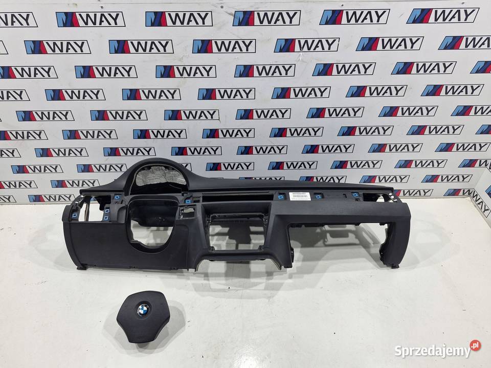 BMW 3 E90 E91 E92 E93 DESKA KONSOLA PODUSZKA sprzedam