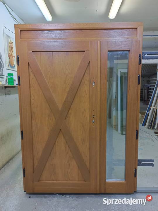 Drzwi drewniane antywłamaniowe Brodnica