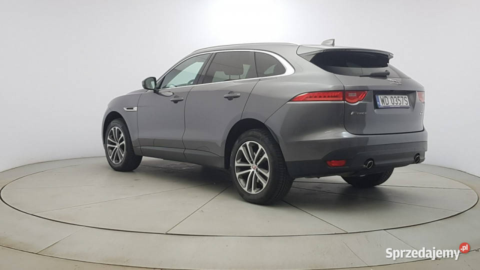 Jaguar FPACE 20 i4D AWD Portfolio Z Polskiego diesel Samochody osobowe