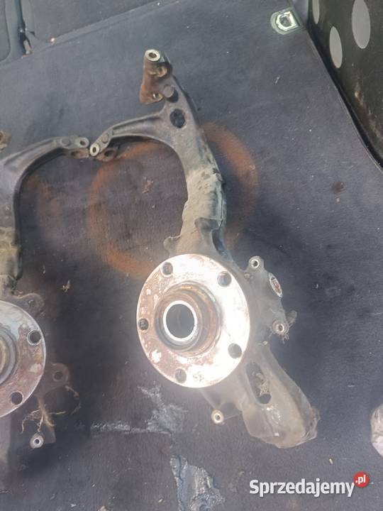 Zwrotnica Prawa Lewa Audi A4 B5 a36 sprzedam
