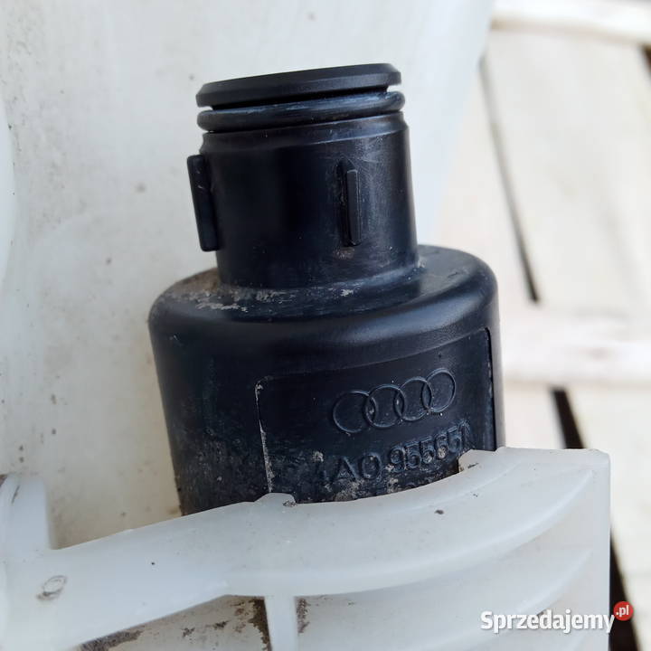 Audi 80 B4 Zbiornik płynu 8A0955453 Spryskiwacz