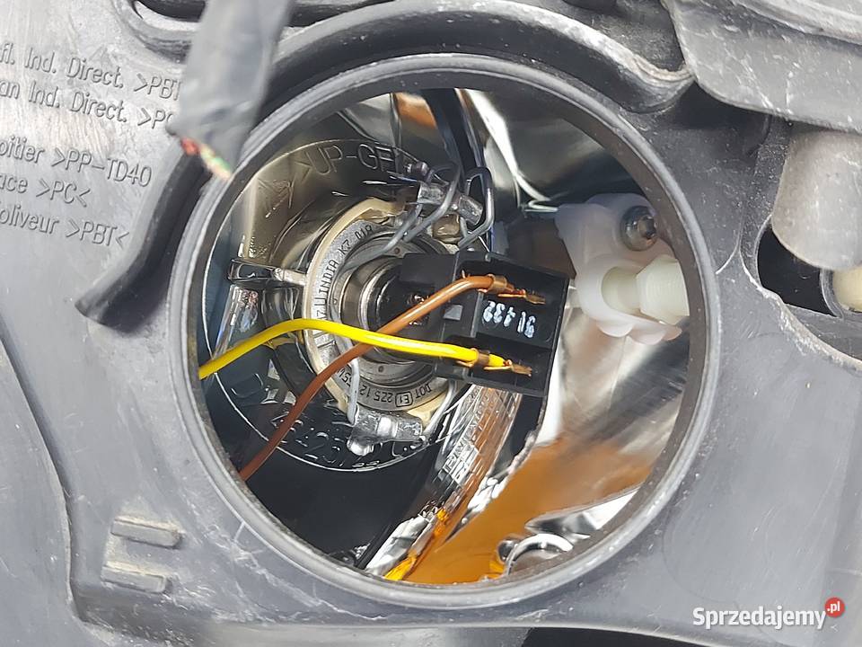 CITROEN DS4 13r lampa prawa przód 9674903680 świętokrzyskie Kielce sprzedam