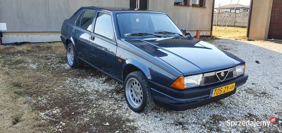 Alfa Romeo 75 nieuszkodzony Ostrowiec Świętokrzyski