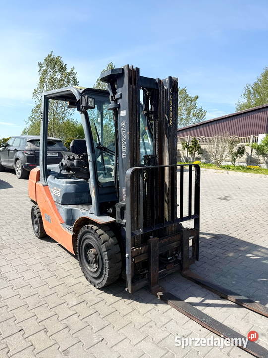 wózek widłowy TOYOTA 8FDF25 Diesel TRIPLEX 47m Toyota Wózki widłowe łódzkie Działoszyn