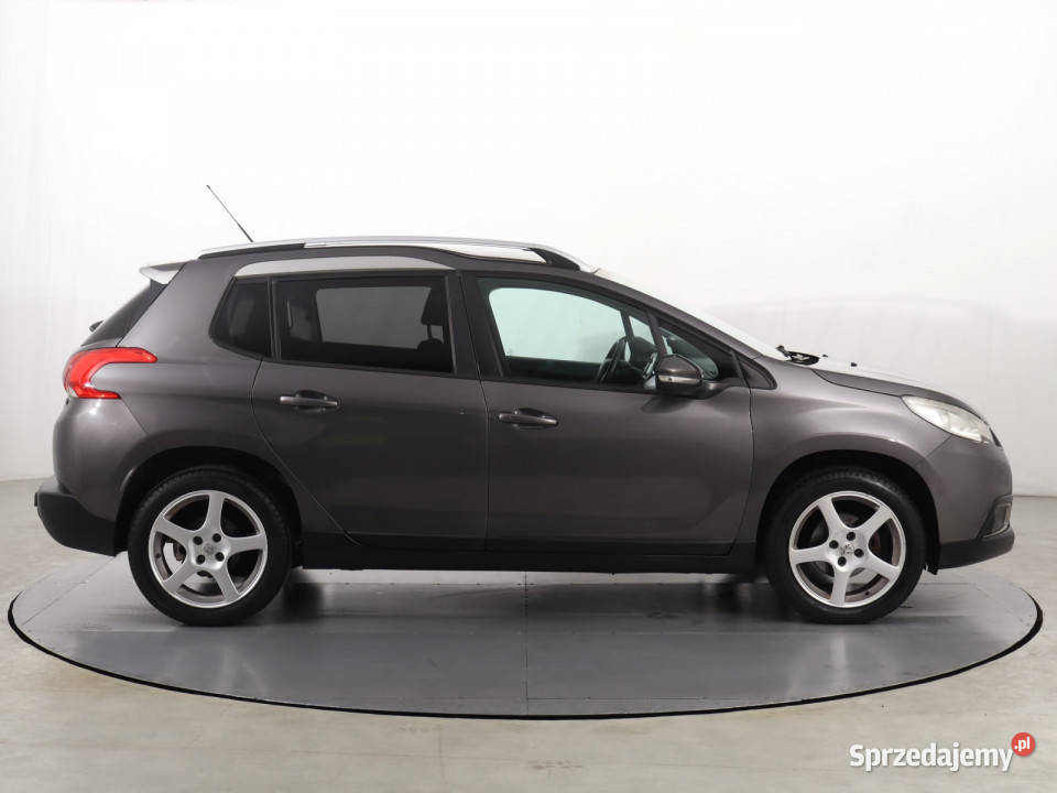 Peugeot 2008 16 eHDi isofix