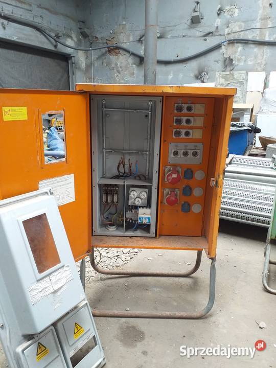 Skrzynki elektryczne rozdzielnice budowlane Zabezpieczenia i rozdzielnice Częstochowa sprzedam