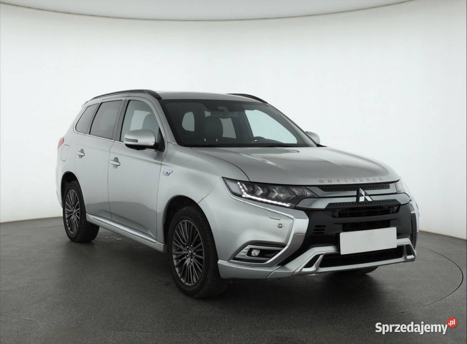 Mitsubishi Outlander 24 PHEV