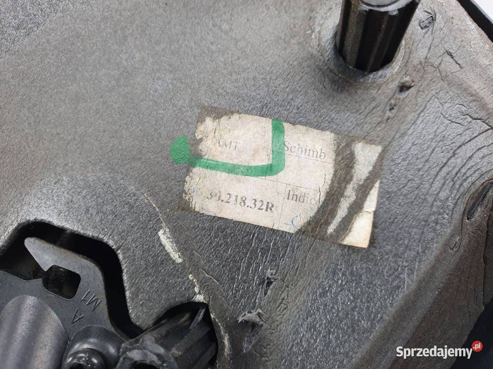 LUSTERKO PRAWE DACIA SANDERO 903021832R sprzedam