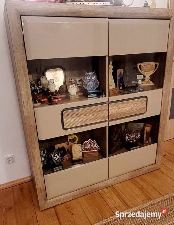 Witryna Agata Meble Tiziano Głuszyca