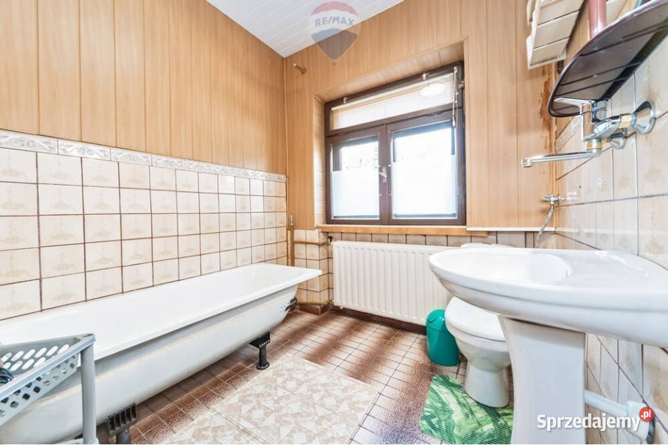 Dom apartament pod wynajem i działka