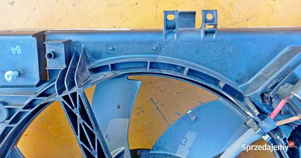 OPEL INSIGNIA 20 TURBO WENTYLATORY OBUDOWA osobowe Radom sprzedam