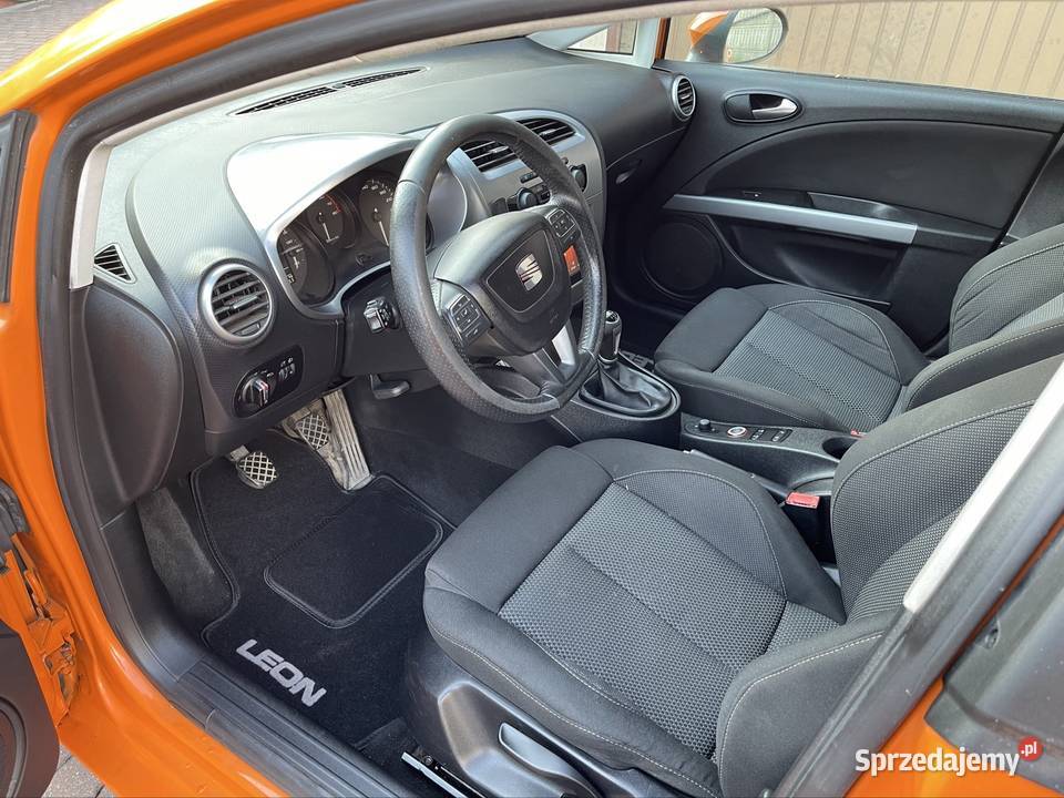 Seat Leon 14 125 turbo benzyna Klima Alu Nowy Hatchback Częstochowa
