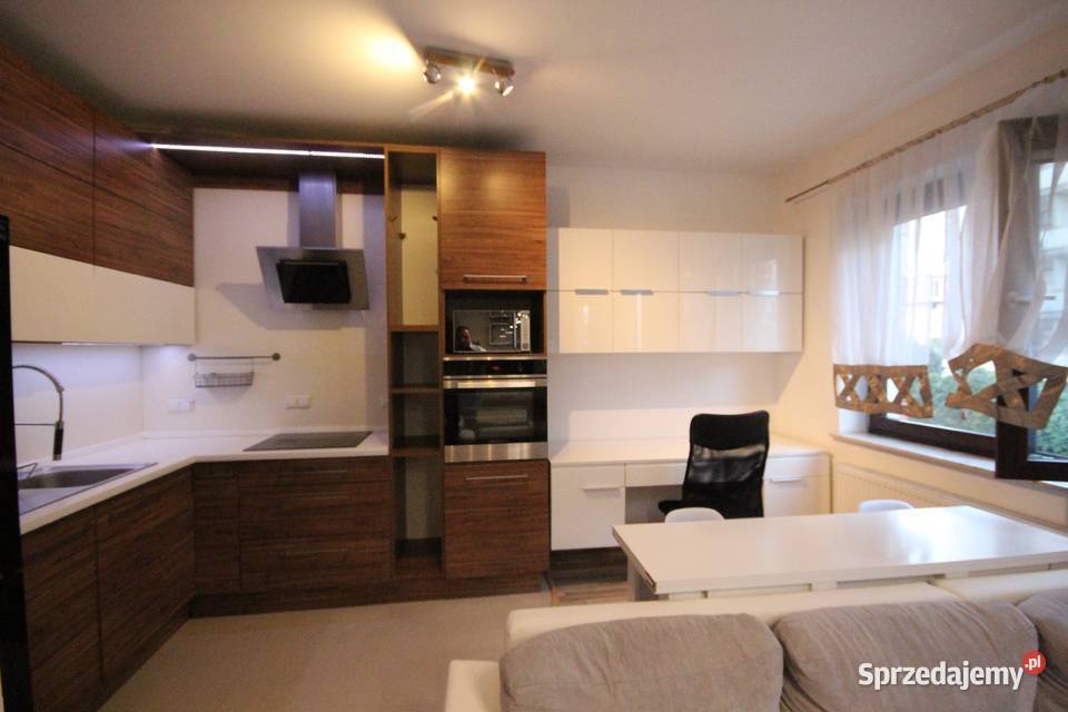 2pok 43met Pięknej BALKON KOMÓRKA GARAŻ WINDA sieć Wrocław