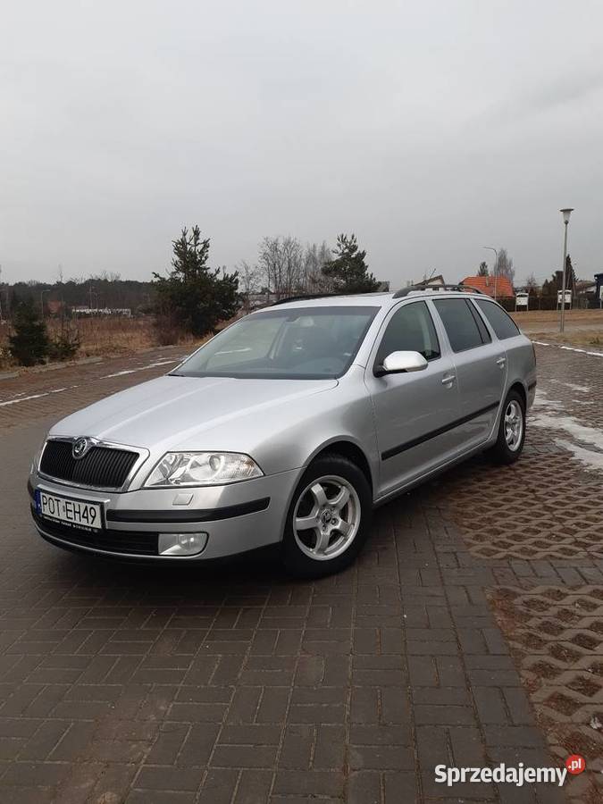 Skoda Octavia II Samochody osobowe