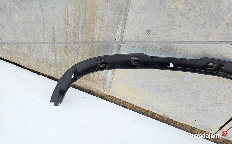 LAND ROVER DEFENDER L663 LISTWA BŁOTNIKA LEWA Międzychód