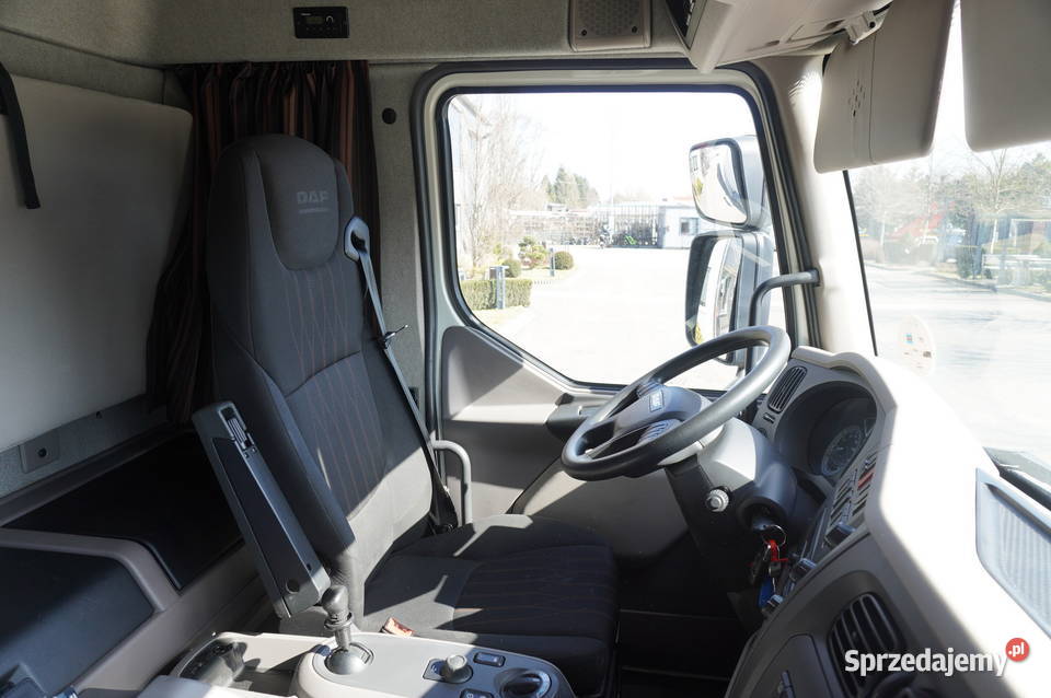 DAF LF 260 Sypialny Firanka 21 EPAL 80 248894 radio / CD