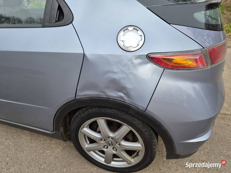 Honda Civic 18 z LPG Rok produkcji 2007 Civic Szczecin sprzedam