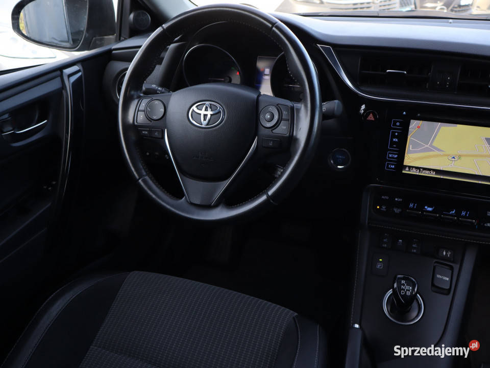 Toyota Auris Hybrid Bielany Wrocławskie