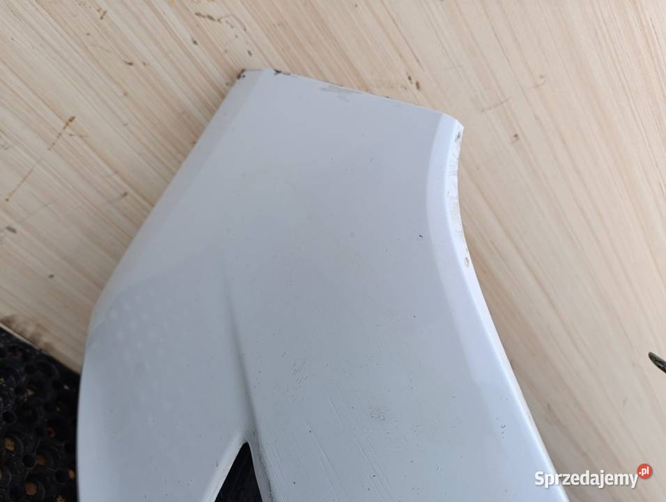 OPEL ASTRA J ZDERZAK PRZÓD HALOGEN Y40R