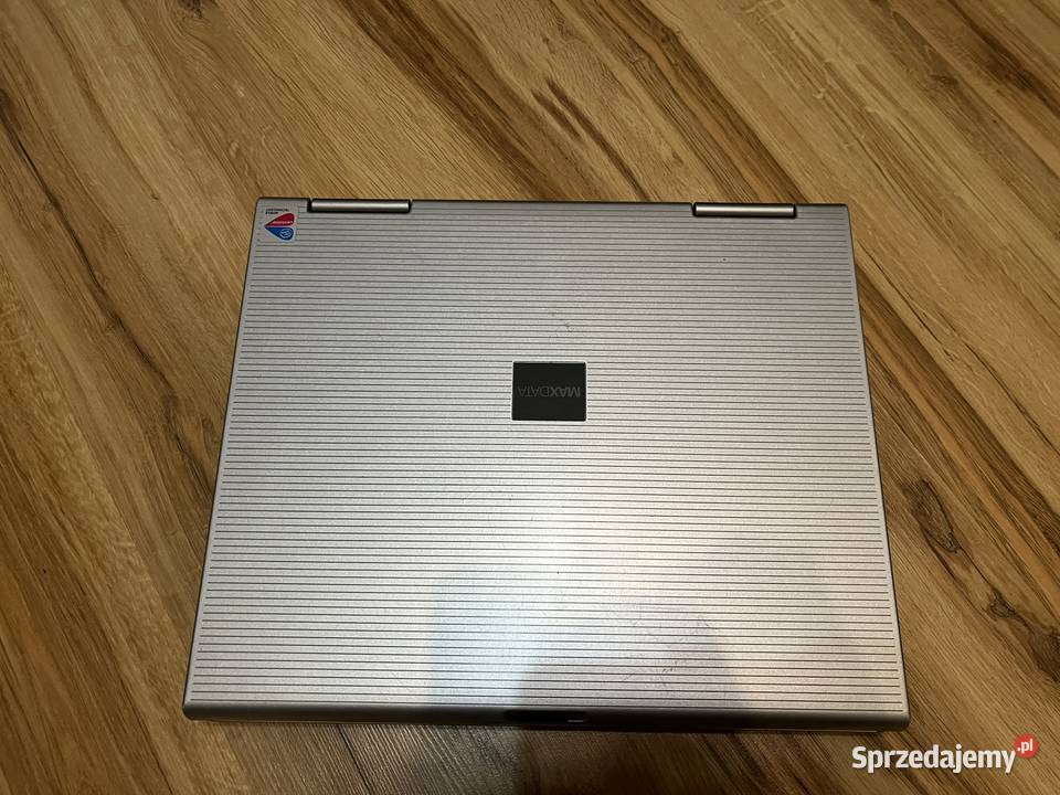 Stary laptop Maxdata Pro 6100X Brzana