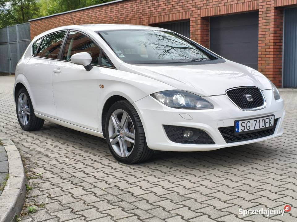 5L 100 Seat LEON 2012 20TDI 140 DUZYM SERWISIE Zarejestrowany w Polsce śląskie Gliwice sprzedam