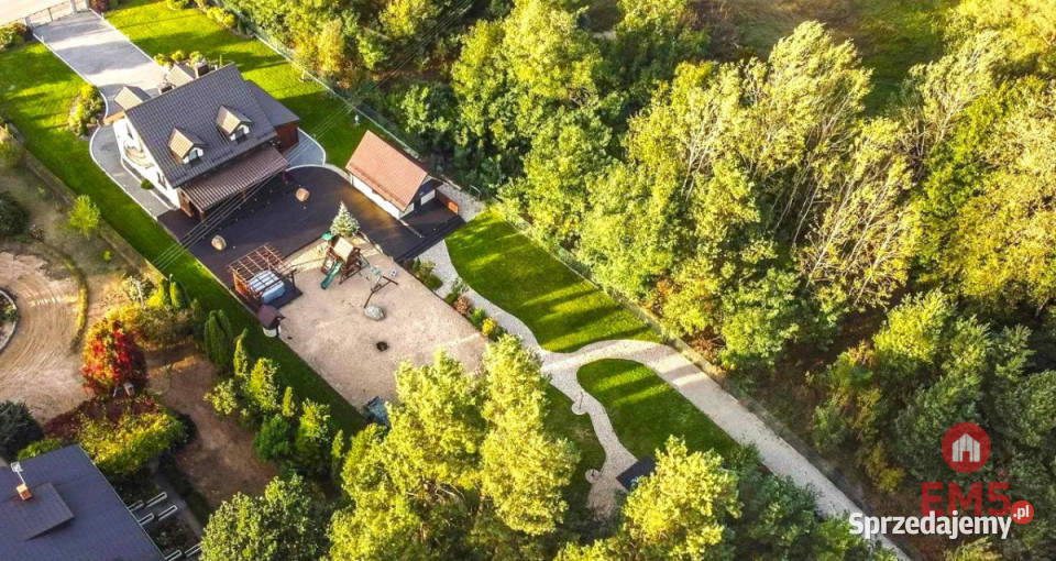 Dom wolnostojący Szczebra 210m2 wolnostojący