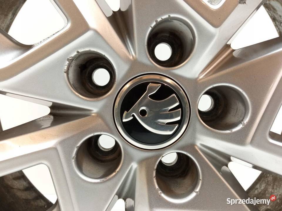 FELGA ALUMINIOWA R17 5X100 ET40 OC57MM 85JX17