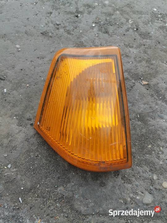 Kierunkowskaz volvo 440 Oświetlenie