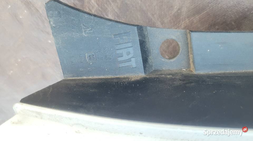 FIAT 500 LAMPA PRAWA TYŁ TYLNA EUROPA 1658 osobowe Ruda Śląska