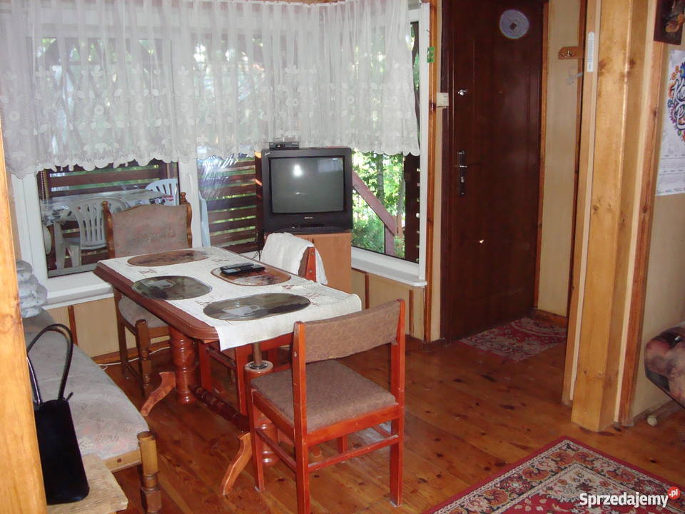 sprzedam domek całoroczny letniskowy jeziorem Kretowiny