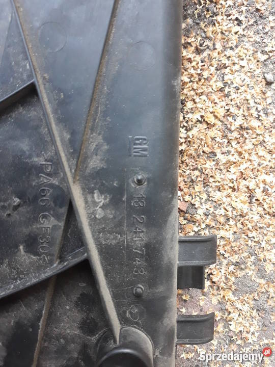 obudowa wentylatora insignia 18 XER 13220113 Bydgoszcz