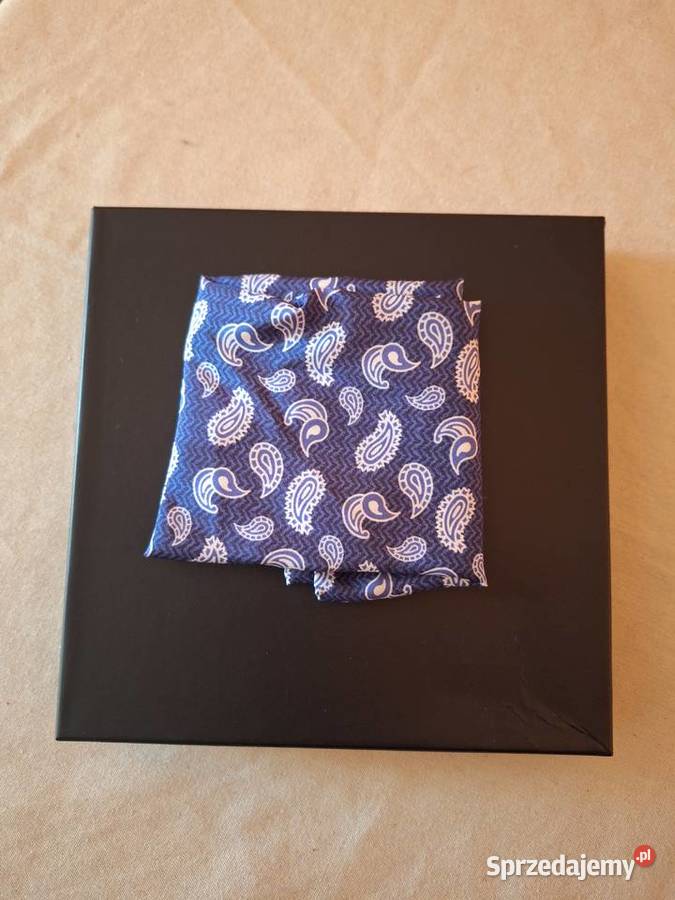 Jedwabna poszetka do garnituru Vistula Szubin