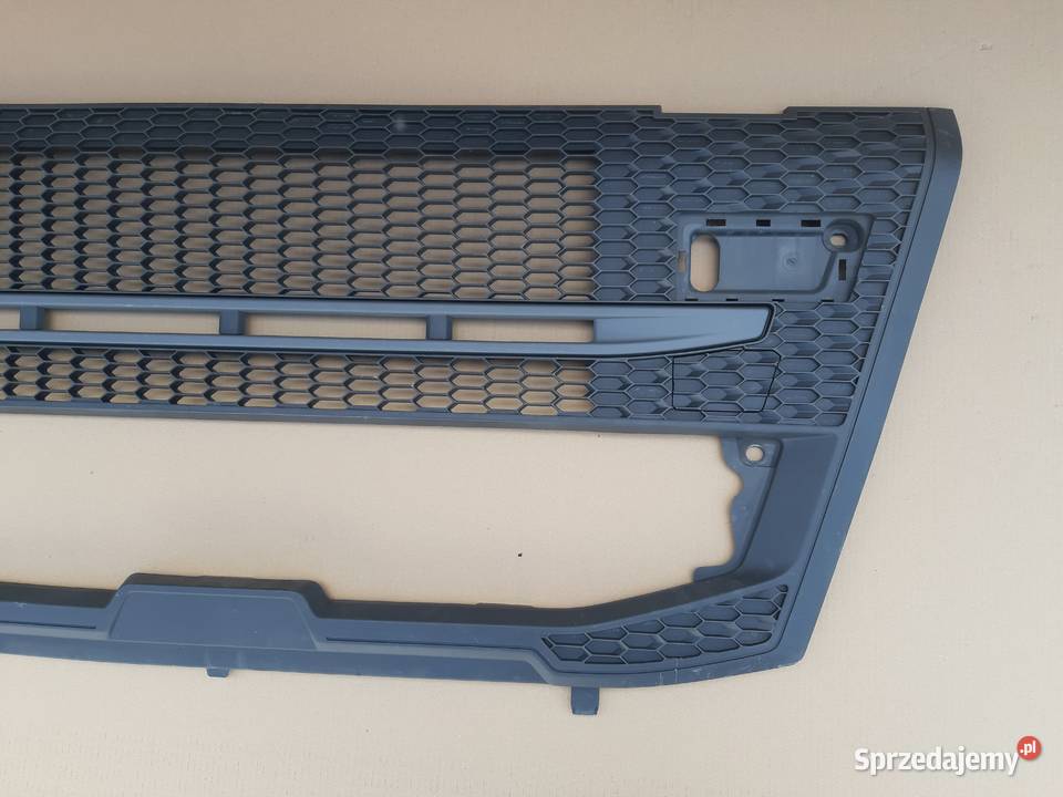 VOLVO FM FMX GRILL ATRAPA CHŁODNICY DOLNA Trzciel