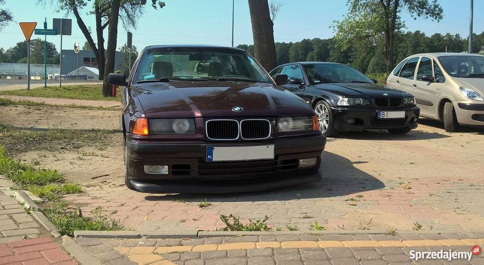 BMW 318is sedan e36