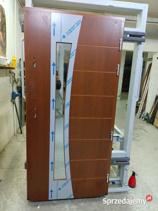 Drzwi drewniane zewnętrzne antywłamaniowe Bydgoszcz
