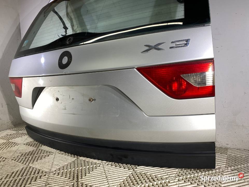 KLAPA TYŁ BMW E83 Van minibus 0311 TYLNA