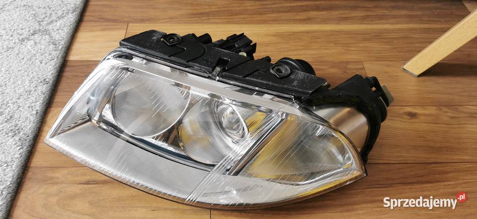 Passat B5FL Komplet reflektory lampy przód nowe Oświetlenie