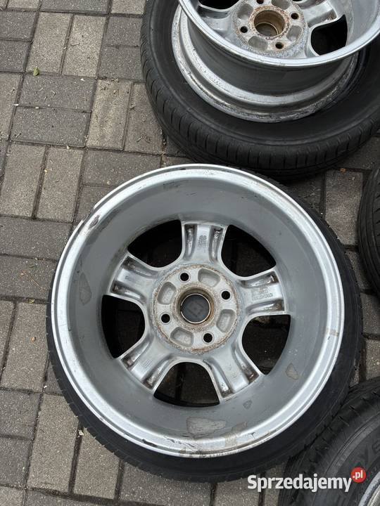 Felgi aluminiowe 15 Nissan Almera 4x1143 aluminiowe śląskie Mikołów