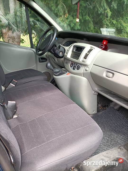 RENAULT TRAFIC 25 DCI 9 osobowy Gorzów Wielkopolski