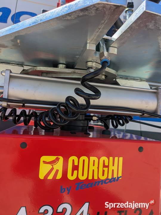 Montażownica do kół Corghi A324 przystawka