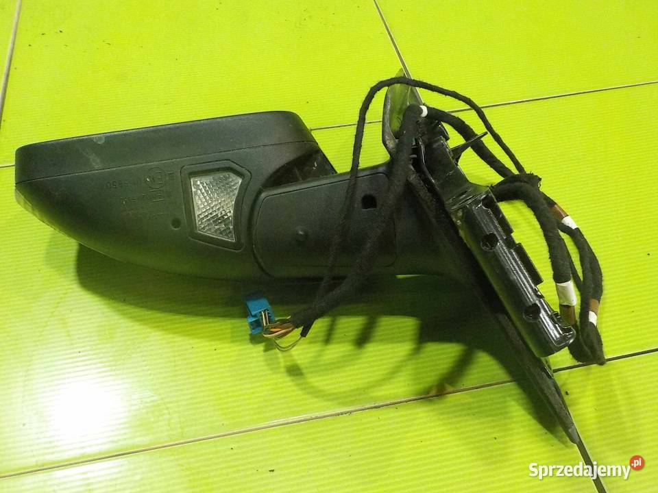 VOLVO C70 II 07r lusterko lewe 30779474 osobowe Suków