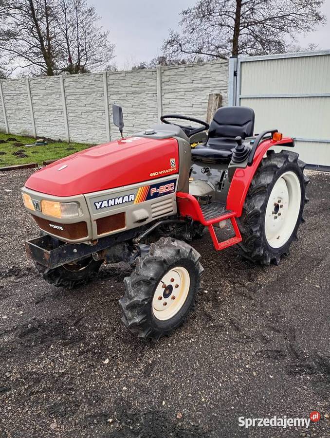 Traktor ciągnik Yanmar f 200 napęd 4X4 Sędziszów