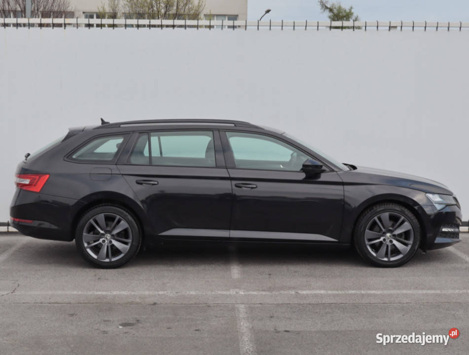Skoda Superb 15 TSI czujnik zmierzchu