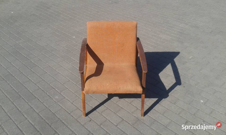 Fotel PRL do małych wnętrzlekki ciekawy design Gdynia