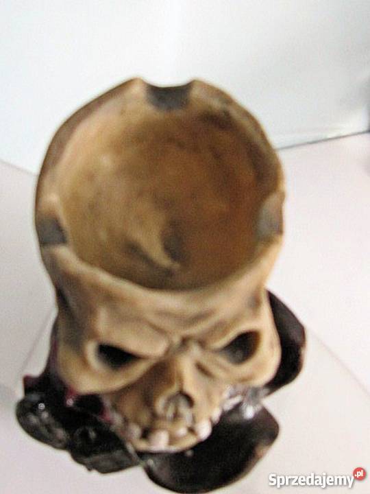 Popielniczka czaszka pirat prezentpamiątka opolskie Nysa
